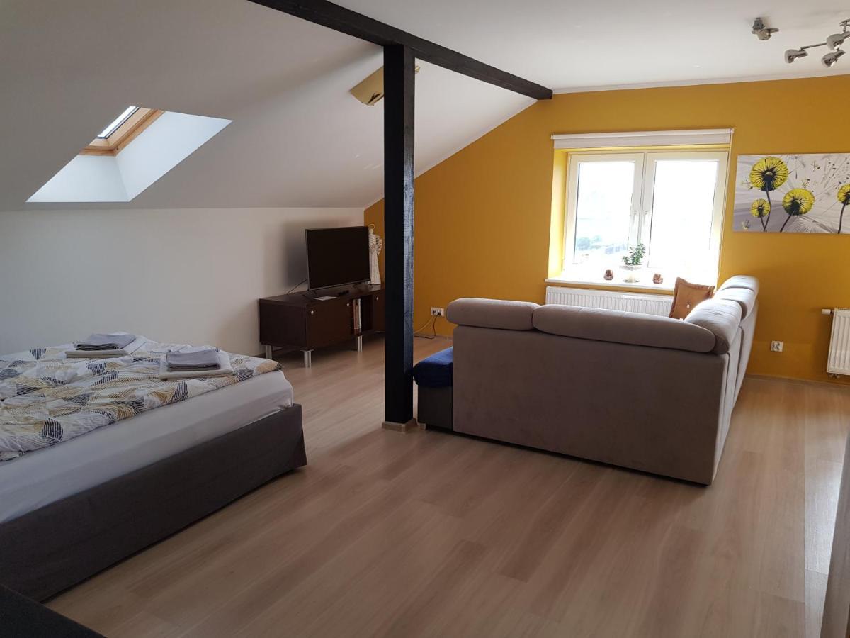 Malinowa 36 Apartamenty Chojnice Kültér fotó