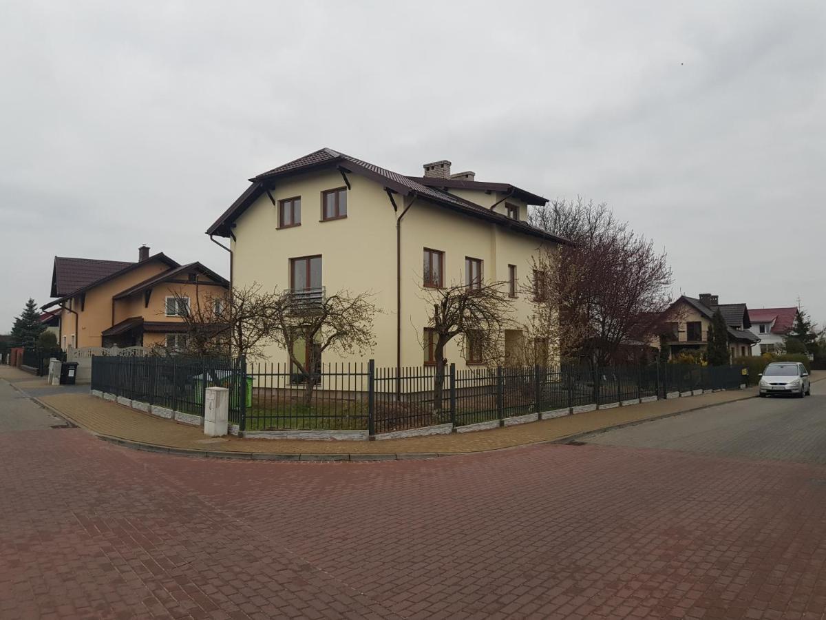 Malinowa 36 Apartamenty Chojnice Kültér fotó
